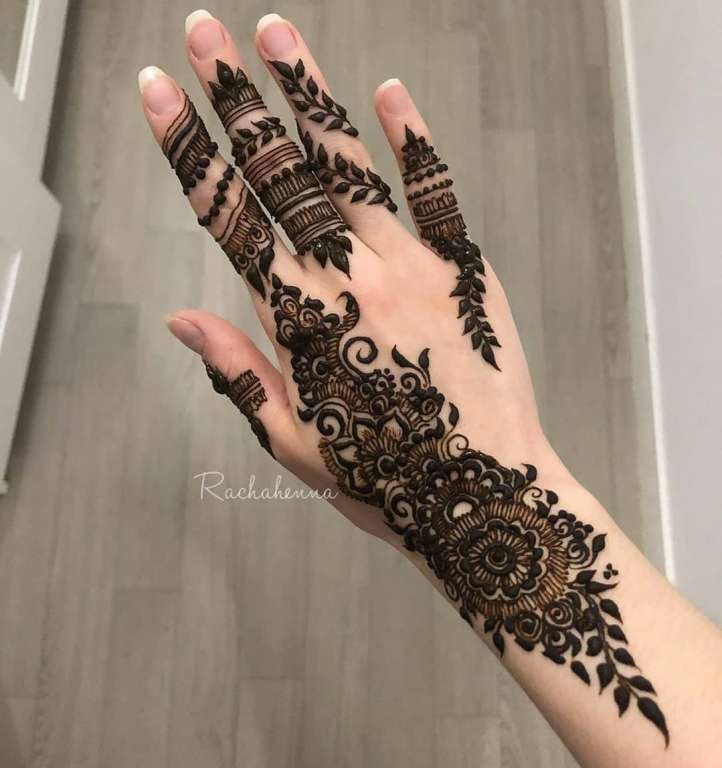 Unique Back Hand Mehndi Designs For The Bridesmaids | Vicky Mehandi Art