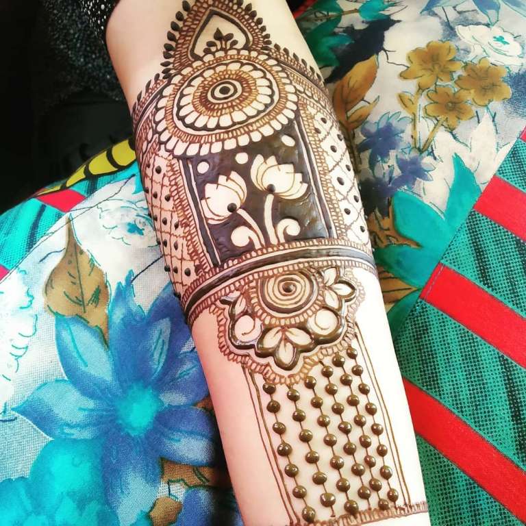 Wedding planning inspiration for Mehndi designs