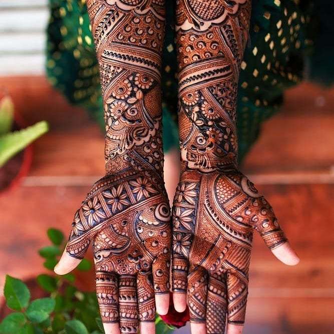 31 Front Hand Simple Mehndi Design To Fall In Love With