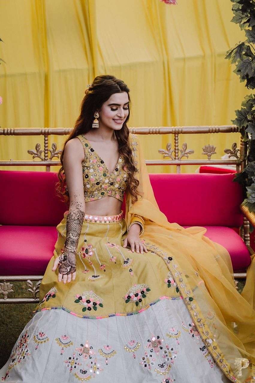 Haldi-Mehndi vibes 😍💚🤌 . Outfit from - @_qw_collection_ . #fashion  #blogger #outfit #outfitstyle #instagram #fashionstyle | Instagram