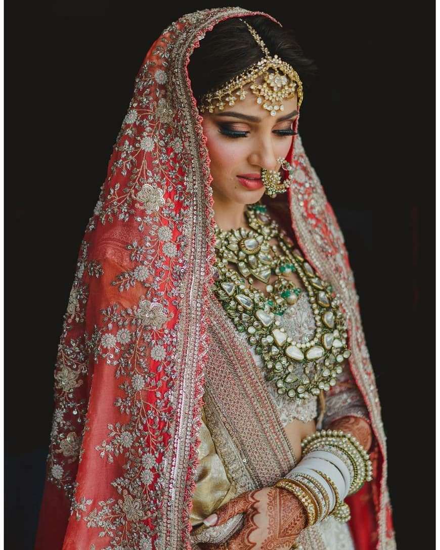 3 Brides Who Rocked This Anamika Khanna Lehenga & How! | Traditional lehenga  designs, Indian fashion dresses, Lehenga designs