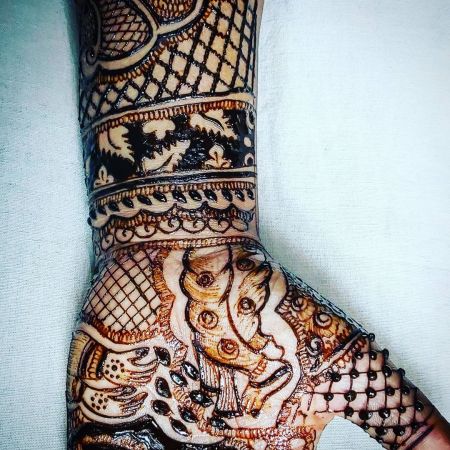 Tattoo uploaded by Raeesa_henna • Instagram : @raeesashenna.x #owndesign  #tattoostyle #black #henna #mehndi #artist #art #inked #design #style #ink  #jagua #style #create #work #tattoo • Tattoodo